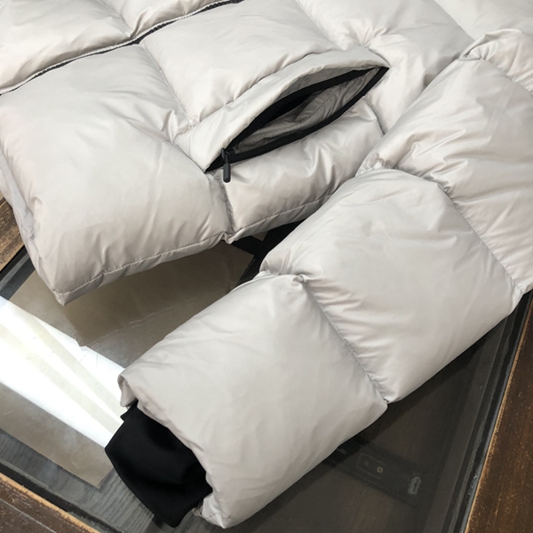 ハイクオリティダウンジャケット細部ディテール